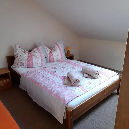 Apartman V Podkrovi *