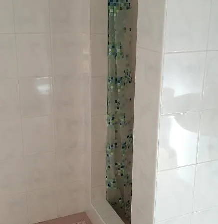 V Podkrovi Lägenhet *