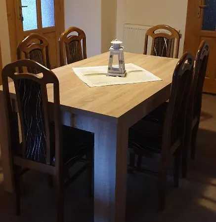 V Podkrovi Apartment